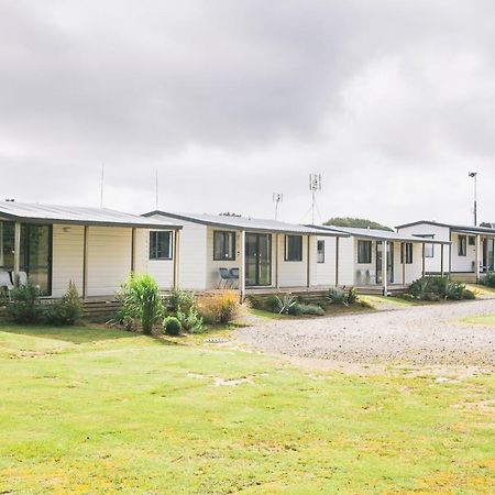 Stratford Motel & Holiday Park Exterior photo
